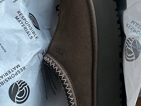Ugg uued 38