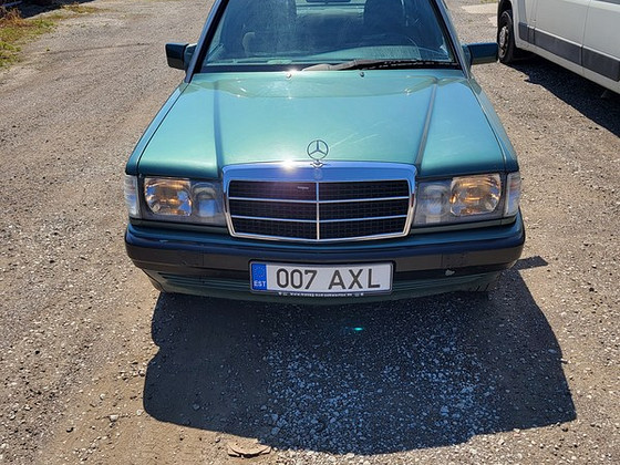 Mercedes 190