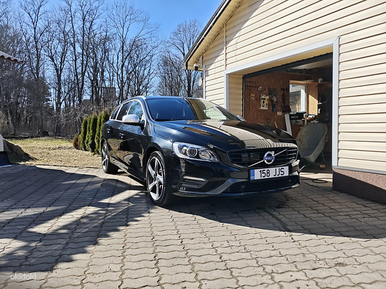 Volvo v60 plug in hybrid 2015