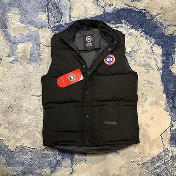 Canada Goose vest / žilett Suurus: S