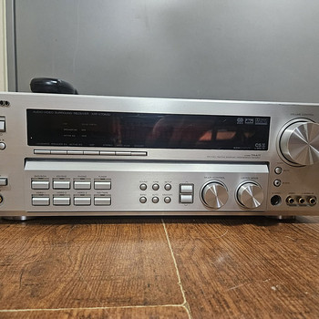 Kenwood KRF-V7060D аудио-видео ресивер с объемным звуком