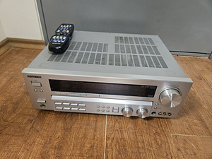 Kenwood KRF-V7060D аудио-видео ресивер с объемным звуком (2 фото из 3)