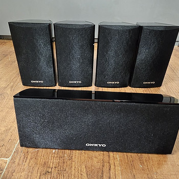 Onkyo kõlaride komplekt 5.0