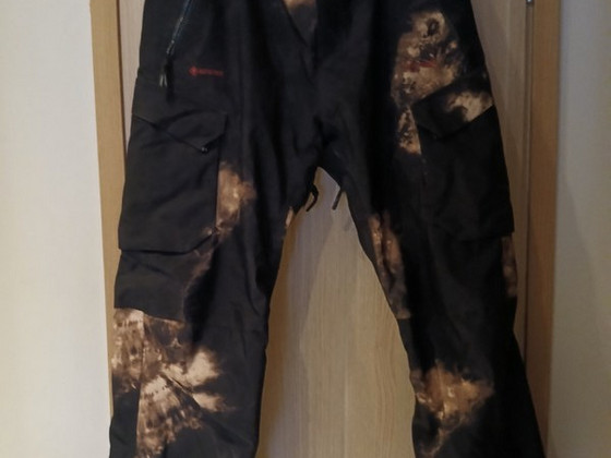Lumelauapüksid Volcom