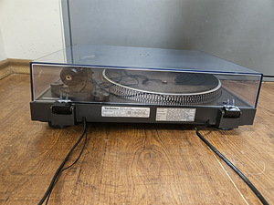 Проигрыватель Technics SL-D3 с прямым приводом и полностью а (4 фото из 4)