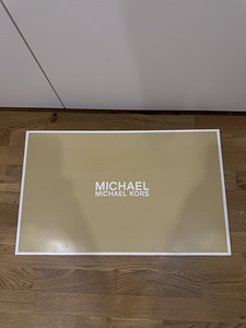 Michael Kors saapad (7 foto / 7)