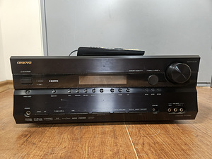 Onkyo TX-SR606 Audio Video Receiver (1 foto / 4)