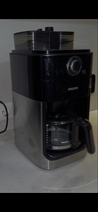 Продается кофемашина Philips (2 фото из 3)