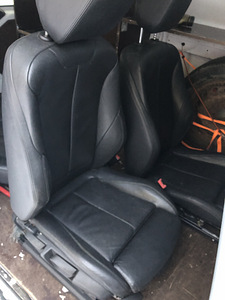 BMW F30 nahk istmed (1 foto / 1)