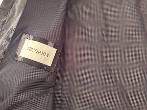 Куртка Trussardi оригинал, S/46 (5 фото из 9)