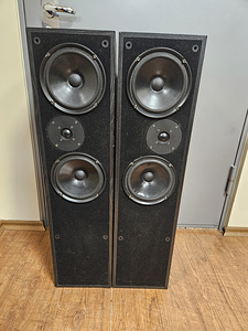 Dali 104 HiFi напольная акустическая система (2 фото из 4)