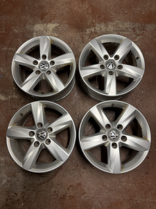 17" Volkswagen Touareg originaalveljed 5x130 (1 foto / 7)