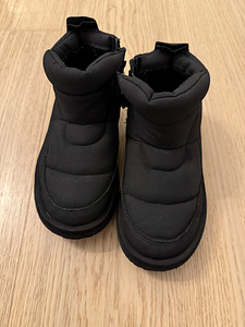Zara ülikerged talvesaapad 34 suurus (1 foto / 4)
