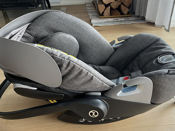 Cybex Cloud Z i-Size 45-87cm автокресло