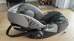 Cybex Cloud Z i-Size 45-87cm автокресло (1 фото из 8)