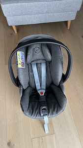 Cybex Cloud Z i-Size 45-87cm автокресло (3 фото из 8)