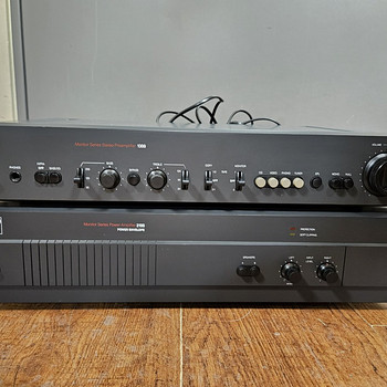 Усилитель мощности серии NAD 1300 и NAD 2100