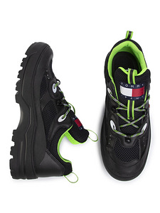 Новые кроссовки Tommy Hilfiger (2 фото из 5)