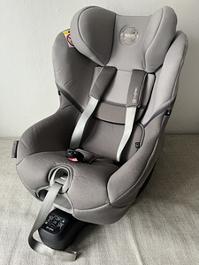 CYBEX SIRONA S2 i-Size, серого цвета (1 фото из 7)