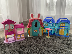 Laste mänguasjad, mängumajad, raudtee, Barbie kaarik, raamat (1 foto / 10)