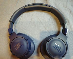 Müün JBL tune juhtmevabad kõrvaklapid, suurepärases seisukor (1 foto / 3)