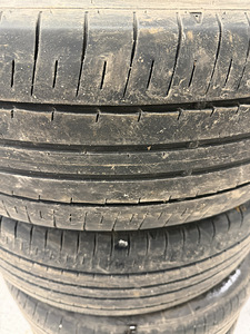 Dunlop Sport Maxx 060 suverehvid 235/50/21 (3 foto / 6)