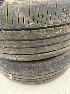 Dunlop Sport Maxx 060 suverehvid 235/50/21 (4 foto / 6)