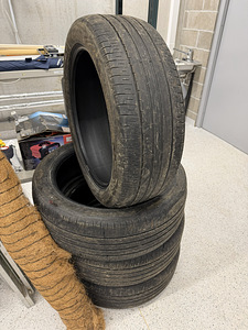 Dunlop Sport Maxx 060 suverehvid 235/50/21 (5 foto / 6)