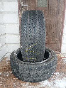 255/45/20 Pirelli Scorpion (1 foto / 3)