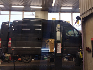 Kaubikute, pakiautode ja väikebusside remont Tallinnas. (3 foto / 5)
