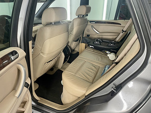 BMW x5 3.0d (8 foto / 12)