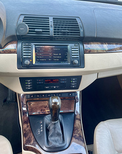BMW x5 3.0d (11 foto / 12)
