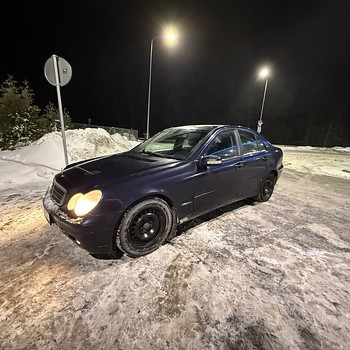 Mercedes-Benz C180 KOMPRESSOR 1.8 105kW