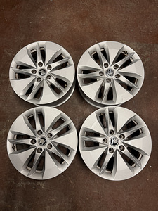 16" оригинальные диски Skoda 5x112 (5 фото из 8)