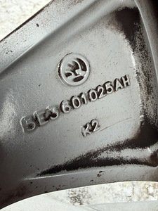 16" оригинальные диски Skoda 5x112 (7 фото из 8)