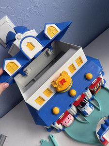 Robocar Poli, Робокар Поли машинки и дом (3 фото из 8)