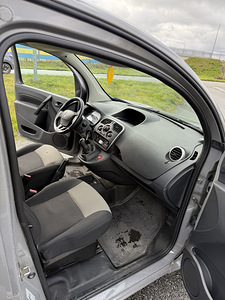 Renault kangoo 2020 (3 foto / 9)
