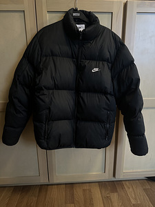 Nike пуховик (1 фото из 3)