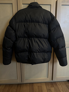 Nike пуховик (2 фото из 3)