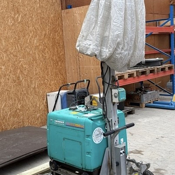 Осветительная мачта с дизельным генератором Yanmar