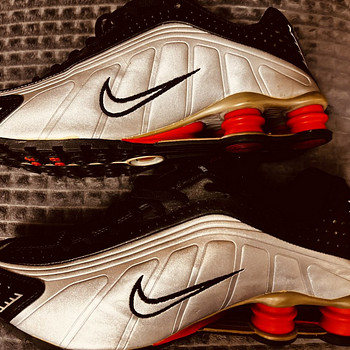Nike Shox