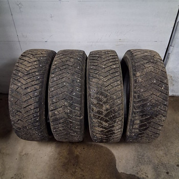 Müüa rehvid 225/65/17 good year 4tk