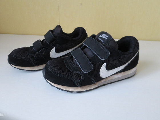 Кроссовки Nike размер 30