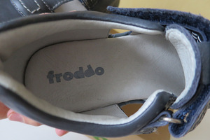 Uued Froddo nahast sandaalid nr 35 (5 foto / 5)