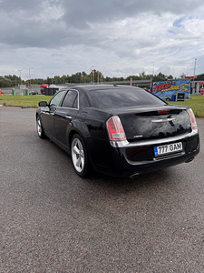 Chrysler (5 фото из 11)