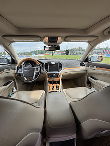 Chrysler (8 фото из 11)