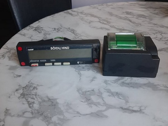 Taksomeeter ja printer