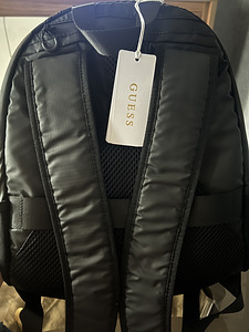 Рюкзак Guess (2 фото из 9)