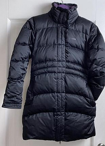 Reebok pikk jope M (1 foto / 3)