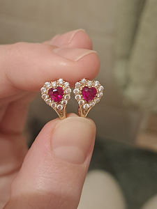 Золотые серьги (2 фото из 2)